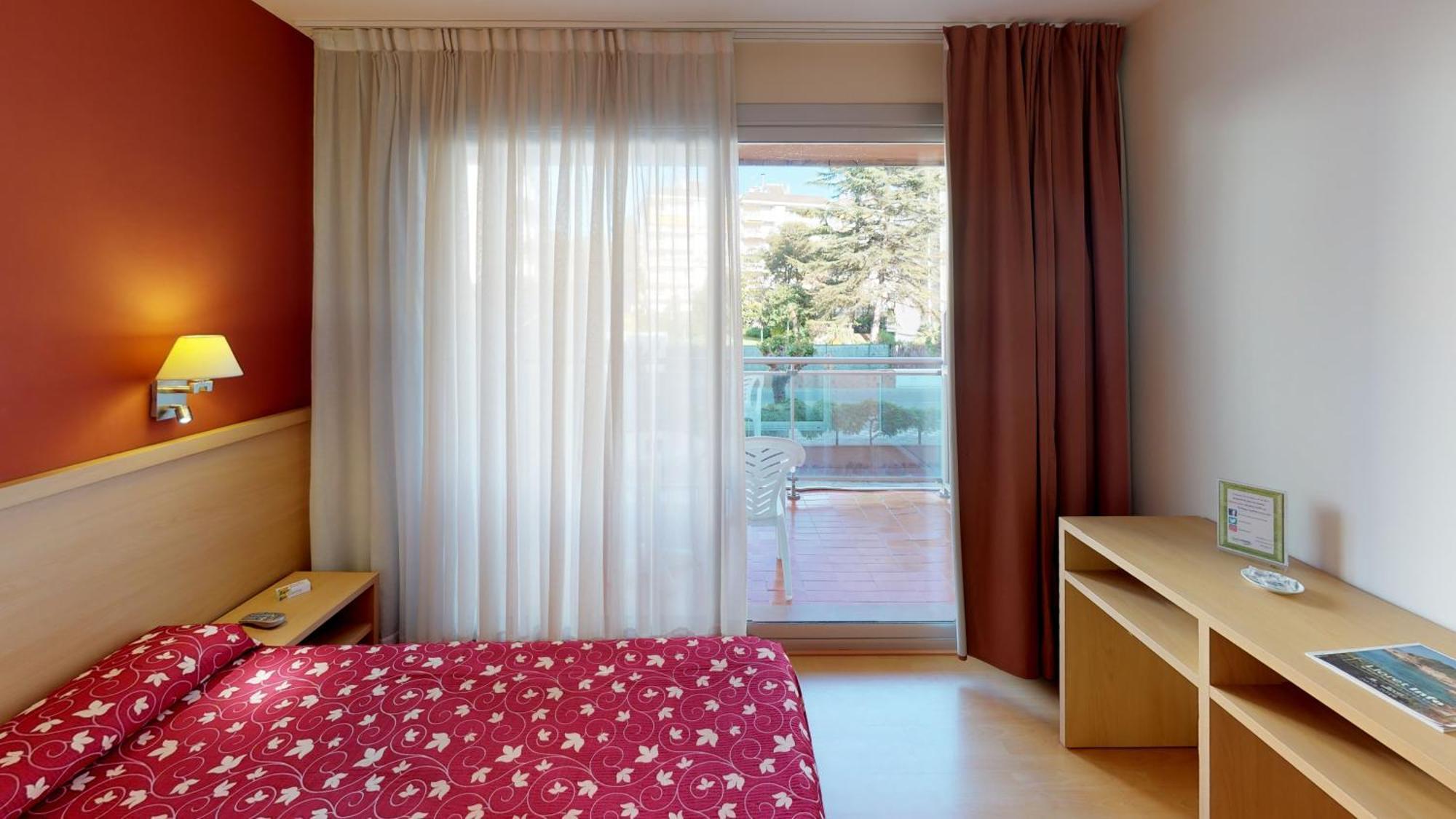 Hotel Surf Mar Lloret de Mar Room photo